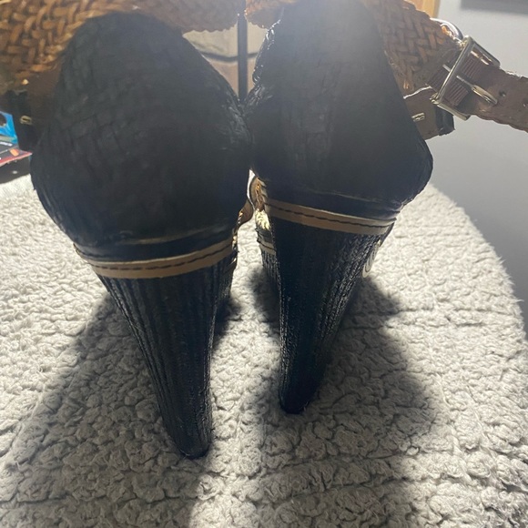 Wedges - Picture 2 of 4